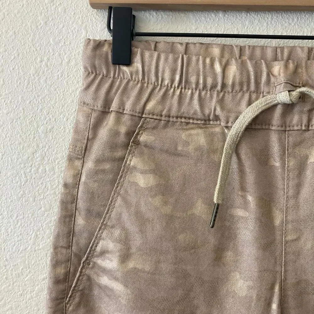 Bevy Flog Pants Size 25 Pull On Drawstring Camo Gold/Beige Shiny Metallic Chic - Picture 5 of 9